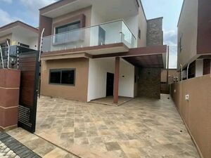 3Bedroom house@ Oyarifa/+233243321202