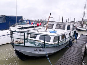 Charming Cruising Barge - Mariette  £70,000