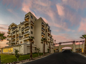 With a 10%down payment, own a studio of 62m in a garden view
