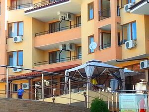  Furnished 1-bedroom apartment in Laguna, Sunny Beach, 300 m