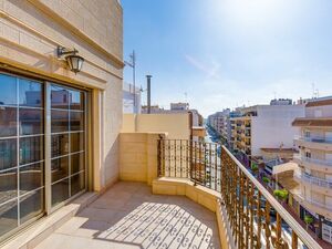 Property in Spain. Apartment in Torrevija,Costa Blanca,Spain