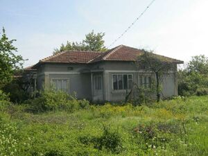 One-Storey House in Balchik coastal town and resort - 2353m²