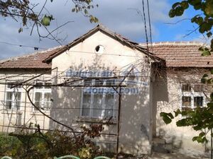 Property 9 km from the sea and 20 km from Balchik and Lidl