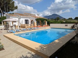One level villa with private pool and lovely views
