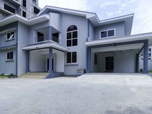 Executive 4Bedroom House@ Cantonment/Mob:+233243321202