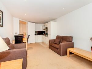 One bedroom flat to rent in Chesterton Road, Cambridge