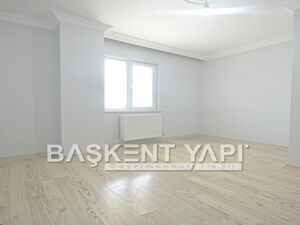 İSTANBUL,NEAR TO PUBLİC TRANSPORSTATİON2+1 FLAT FOR SALE 