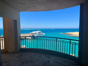  Apartment Two bedrooms 122m sea view private beach.hurghada