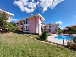 House with 2 bedrooms, 3 bathrooms, pool view in Pink villas