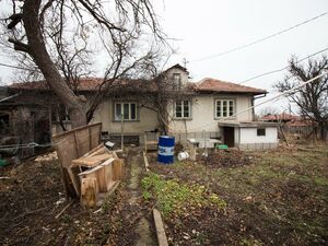 House with 2 Bedrooms and a big nice garden near Ruse