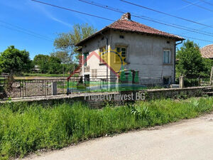  2-storey house 200m2, Yard 2500m2, Pleven district