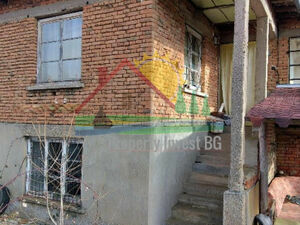 2-storey 152m2 house, 1860m2 Yard, renovated roof, Burgas re