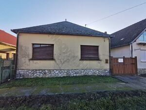 House in Felsőszentmárton, Baranya