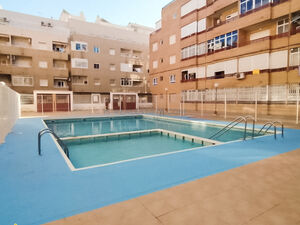 Apartment with shared pool in Torrevieja, Alicante province.