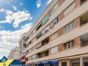 Apartment with terrace in Torrevieja, Alicante province