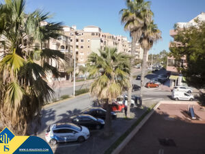 Renovated apartment in Torrevieja, Alicante province. 4 room