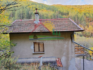 Forest villa near Sofia, fully furnished and equipped, Priva