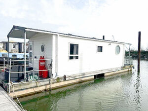 Purpose Build Floating Home- JSD £115000