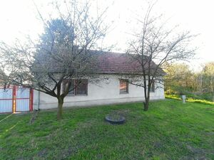 1-storey house for sale, Mali Beograd, €23,000, 116m²