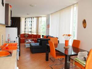 For rent two bedroom apartment for the all season May-Septem