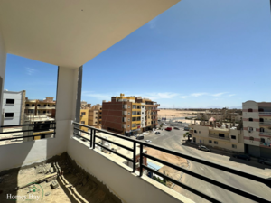 2 bedrooms apartment to custom - close to the beach