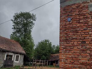 Farm with spring close by, thermal water in vicinity