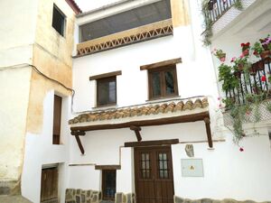 Townhouse with Garage and Land