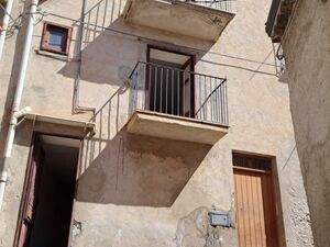 sh 791 town house, Caccamo, Sicily