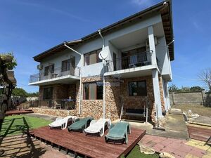 Two-story house with a well and a sea view by the sea