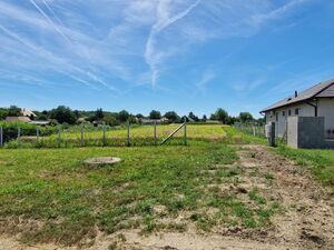 2151 m² land in Hungary, 25 min from Balaton