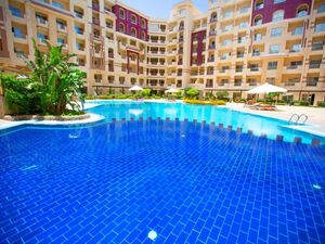  Pool View Studio 34 Sqm in Florenza Resort Arabia 