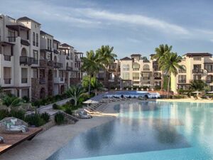  Two Bedroom Apartment 123m Lagoon View