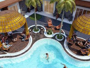  Apartment One Bedroom 55m With Private Garden Pool view