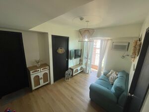 2 BR Fully Furnished Condo Unit The Rochester, Pasig