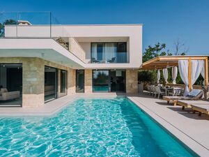 A magnificent villa near Zadar 