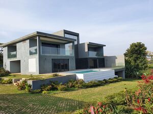 Lakeside Villa For Sale In Kigo-Busabala Rd Uganda