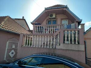 I am selling an apartment in Zemun, behind the Bezanijska ko