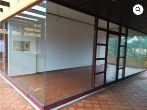 Bank Property – MiraVillas Shopping Center Store