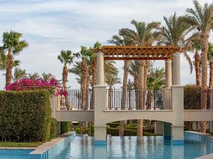 2 BD Apt with a private garden in Sahl Hasheesh