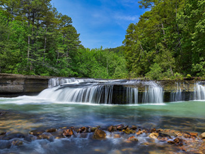 Your Dream House Awaits – Arkansas off the grid 