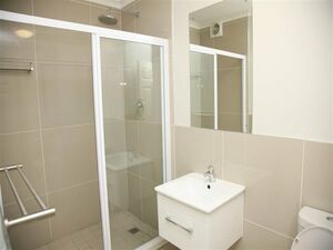 2 Bed Apartment in Kenilworth
