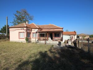 Renovated house in Miladinovtsi near Dobrich town