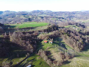 Sunny rural property with exceptional tourist potential