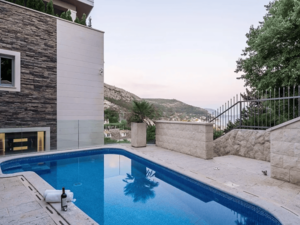 Exclusive Stone Villa with Stunning Sea Views in Dubrovnik