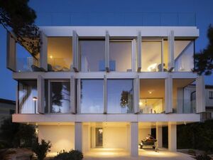 Unique Luxury Seafront Villa in Zadar