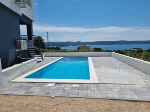 Modern Apartments with Stunning Sea Views Near Zadar