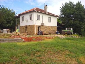Charming Family Home in Tranquil Bulgarian Village Near Burg