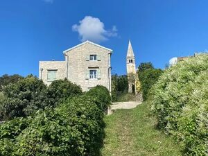 Charming Stone House in the Heart of Buje