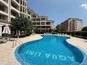 Apartment with view to Pool and Sea, Chateau Del Mar