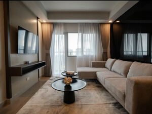 Short Term Lease BGC SM Aura 1 Big BR